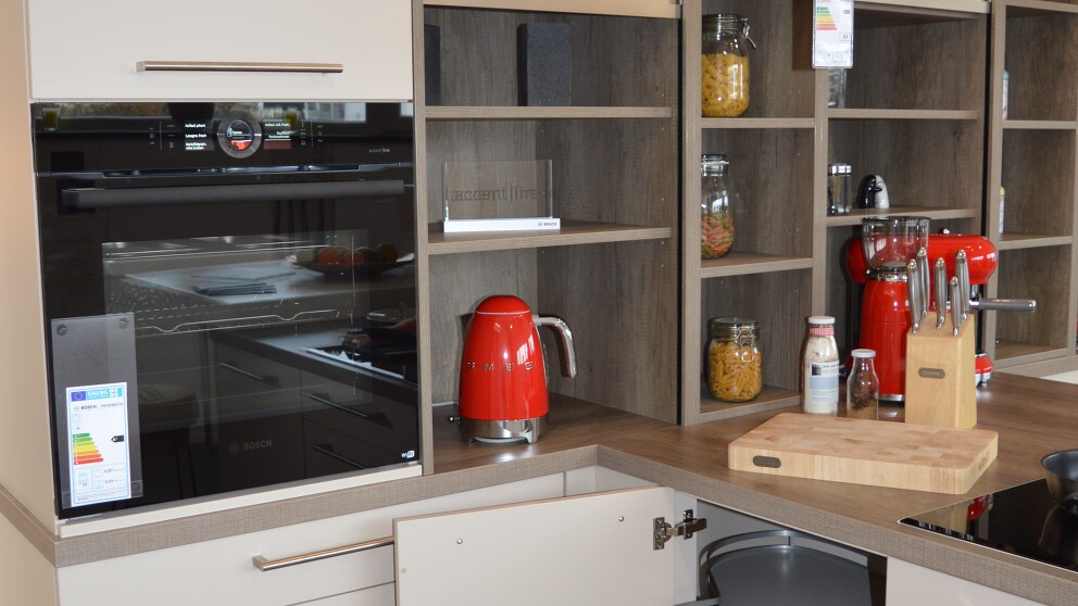 Eckschrank mit LeMans Auszug